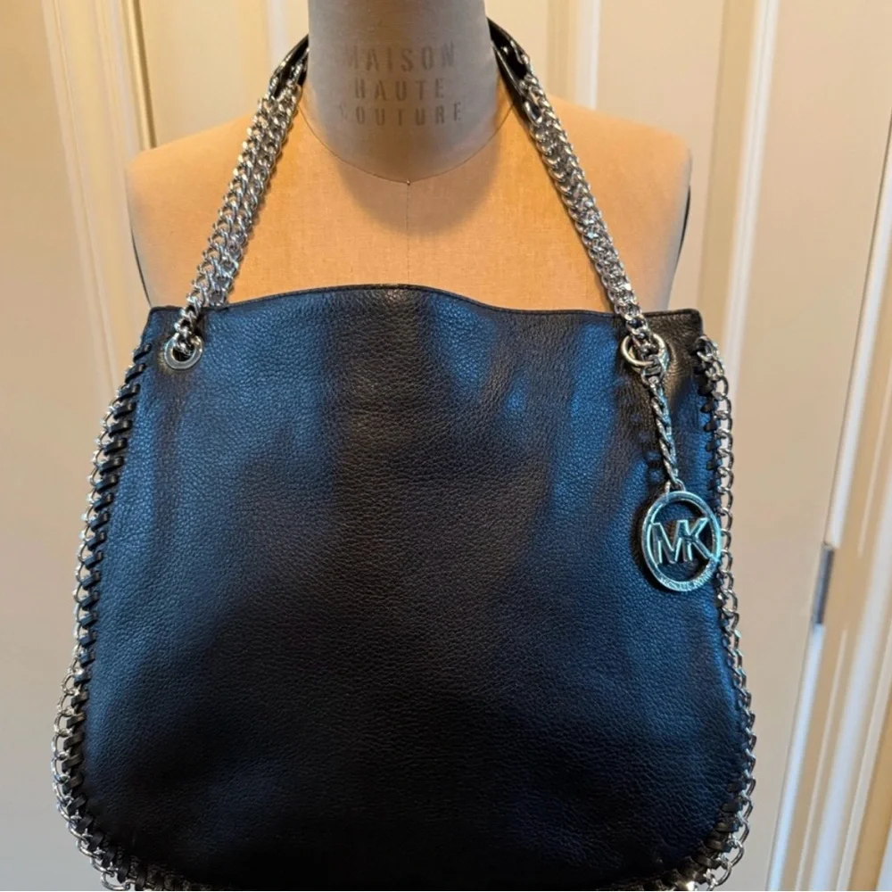 Michael Kors Black Leather Chain Shoulder Bag - Picture 1 of 6